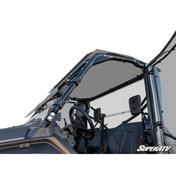  Cabs, doors, roofs and accessories
